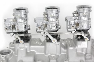 3x2 Progressive Linkage. Chrome 4-7/8in carb spacing with kickdown